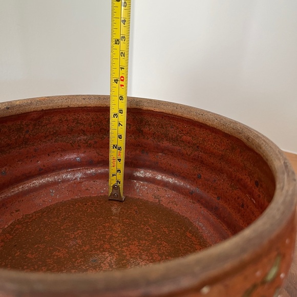 SELFRIDGE Signed Art Pottery Glazed Ceramic Bowl & Lid Side Handles Made Canada - Picture 16 of 17